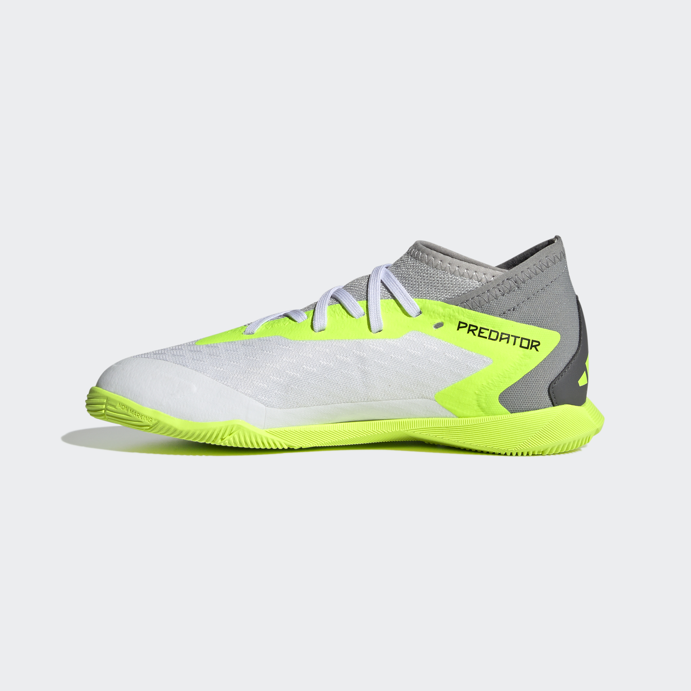 Buty adidas Predator Accuracy.3 IN Junior IE9449 Legia Warszawa FanStore