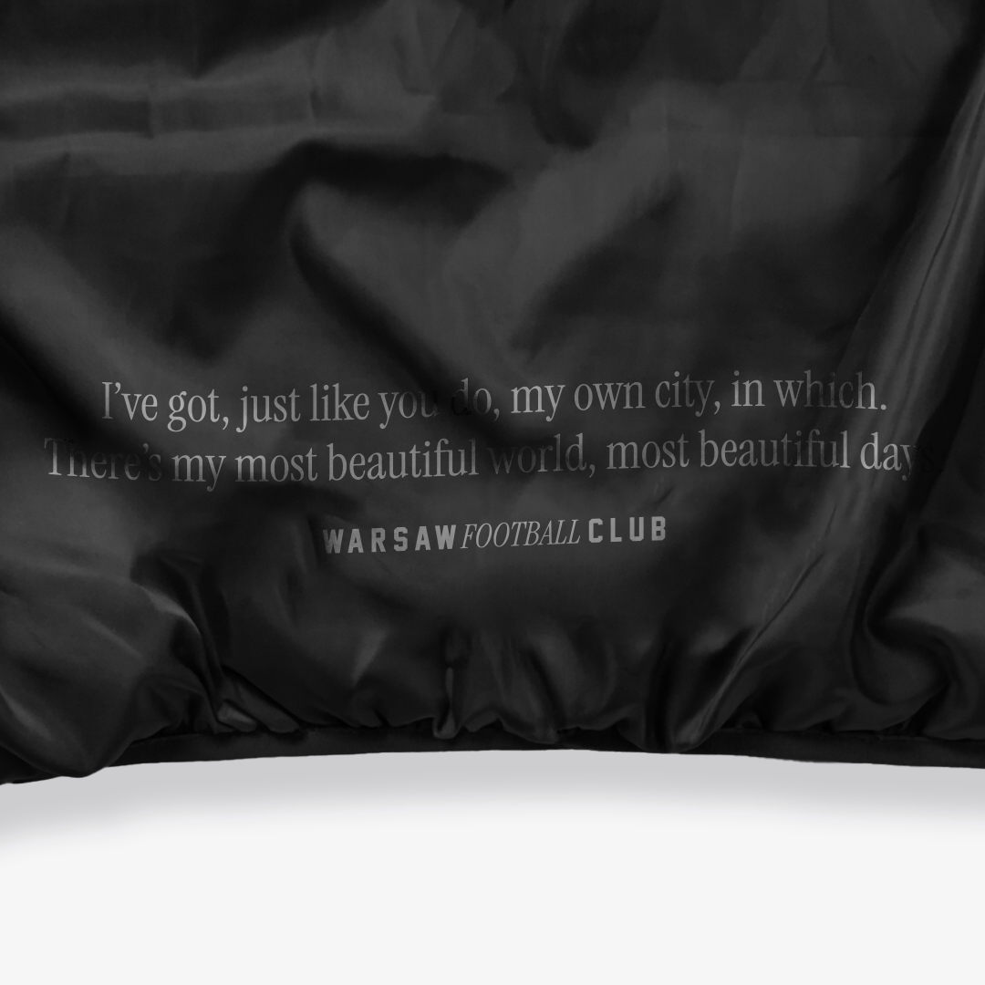 Czarna zimowa pikowana kurtka Syrenka Warsaw Football CLub