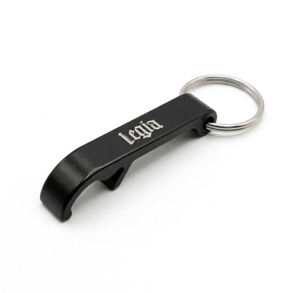 Czarny brelok otwieracz